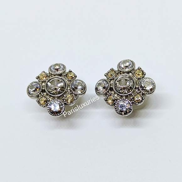 CHANEL Cluster Argyle Champagne Diamond Square Pierced Earrings - Picture 6 of 14